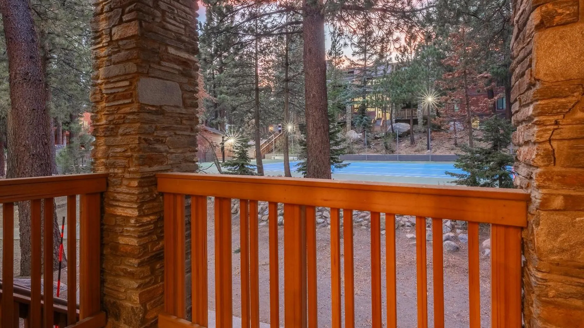 Holiday home Summit #269 - 2 Bedrm 2 Bathrm Condo - Walk To Eagle Lodge Lifts Mammoth Lakes