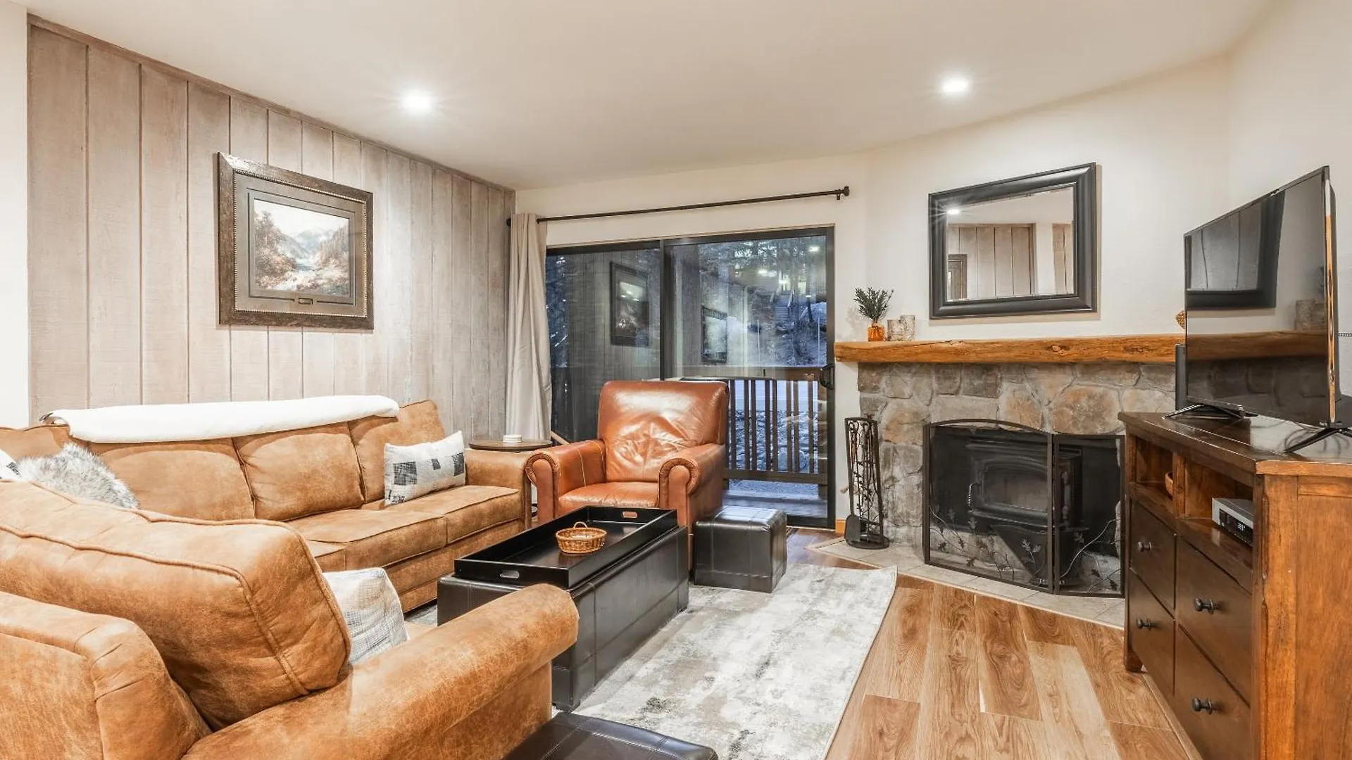 Summit #269 - 2 Bedrm 2 Bathrm Condo - Walk To Eagle Lodge Lifts location